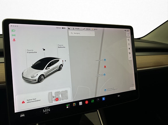 Tesla Model 3 16 of 30