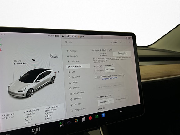 Tesla Model 3 19 of 30