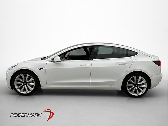 Tesla Model 3 8 of 30