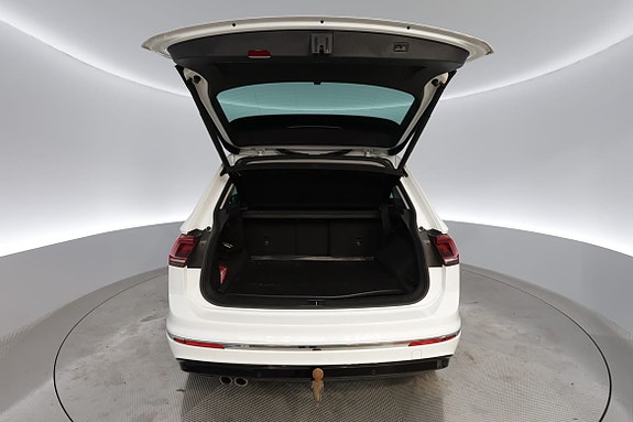 Volkswagen Tiguan 16 of 17