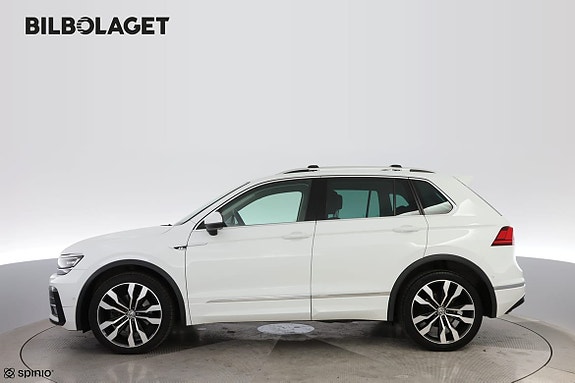 Volkswagen Tiguan 2 of 17