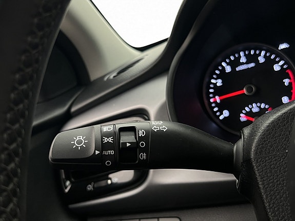 Kia Rio 27 of 30