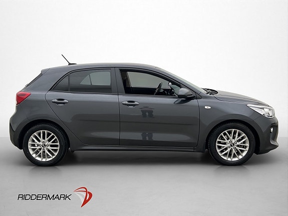 Kia Rio 9 of 30