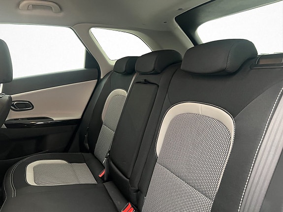 Kia Ceed 15 of 28