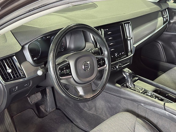 Volvo V90 12 of 21