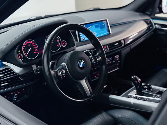 BMW X5 11 of 26