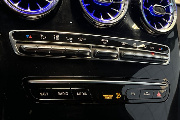 Mercedes-Benz C30 24 of 30