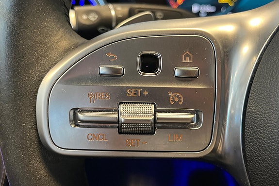 Mercedes-Benz C30 15 of 30