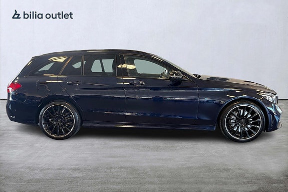 Mercedes-Benz C30 7 of 30