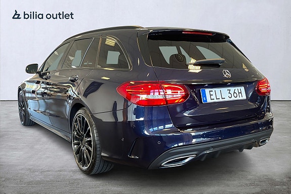 Mercedes-Benz C30 4 of 30