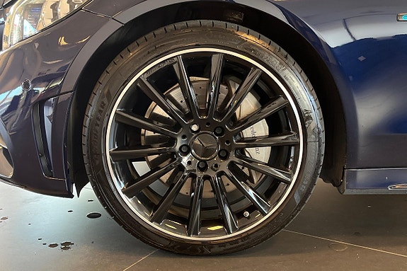 Mercedes-Benz C30 10 of 30