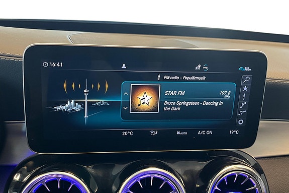 Mercedes-Benz C30 18 of 30