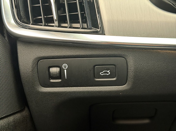 Volvo V90 29 of 30