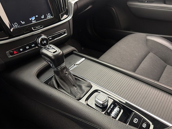 Volvo V90 27 of 30