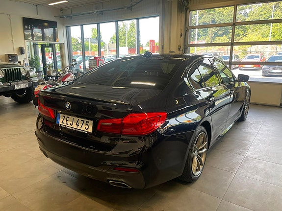 BMW 530e 6 of 30