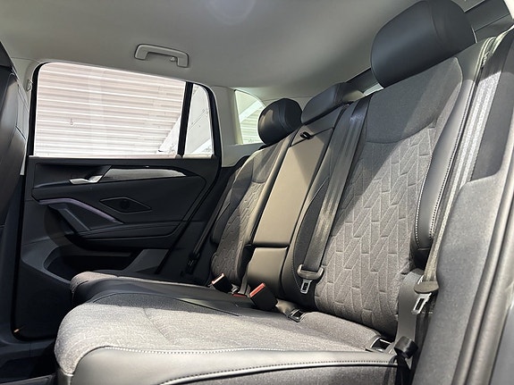 Volkswagen Tiguan 11 of 21