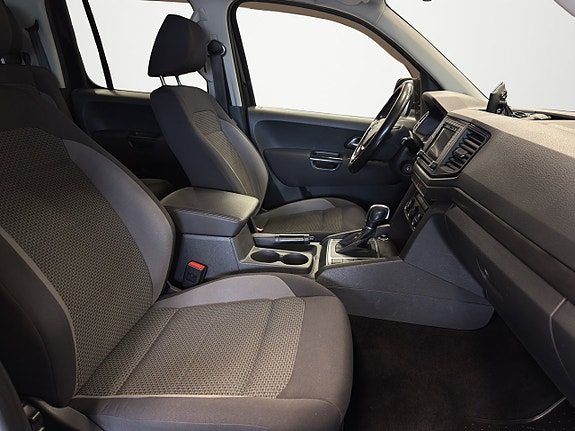 Volkswagen Amarok 11 of 17