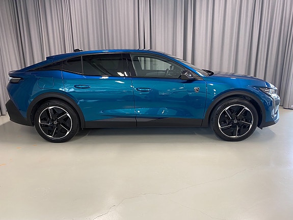 Peugeot 408 3 of 23