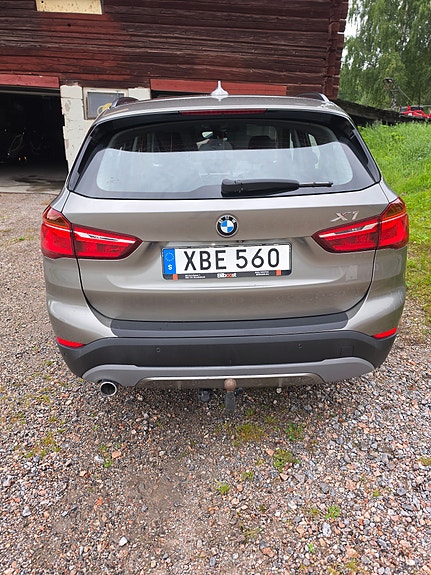 BMW X1 4 of 12