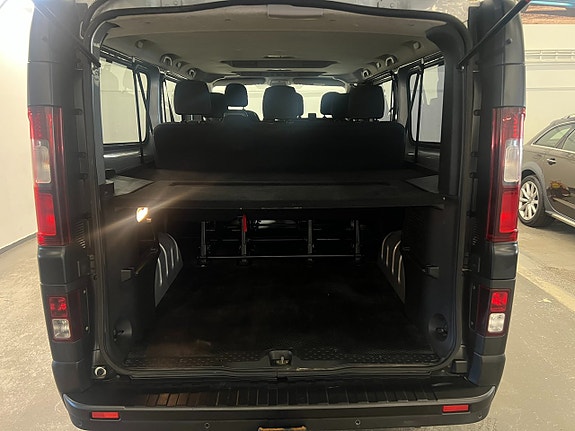 Opel Vivaro 7 of 15
