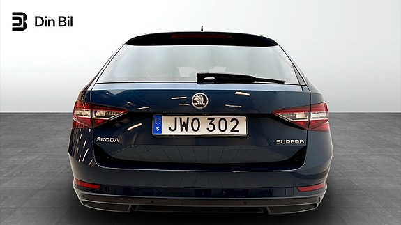 Skoda Superb 5 of 16