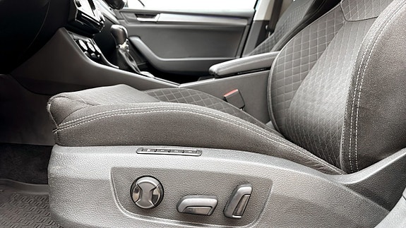 Skoda Superb 15 of 16