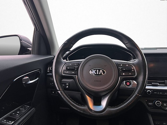 Kia Niro 14 of 30