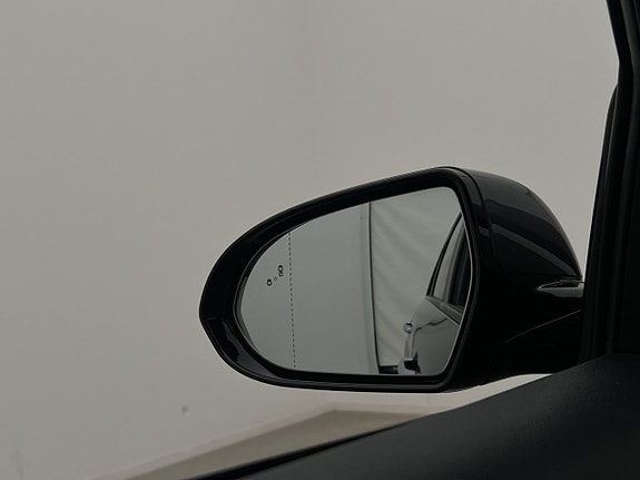 Kia Niro 10 of 30