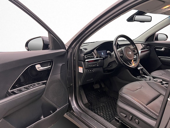 Kia Niro 11 of 30