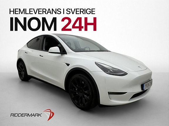 Tesla Model Y 4 of 30