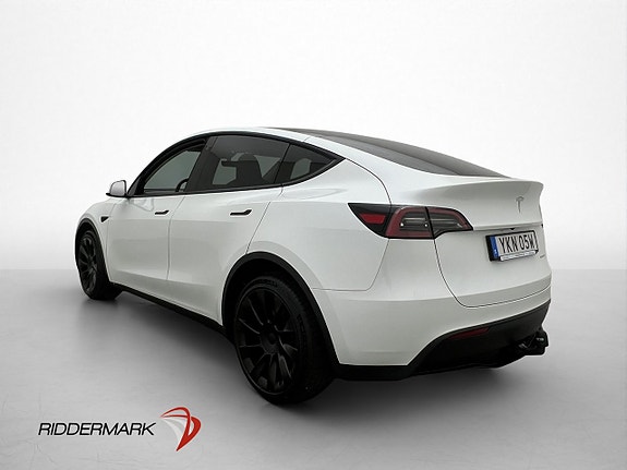 Tesla Model Y 6 of 30