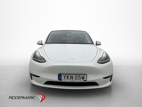 Tesla Model Y 3 of 30
