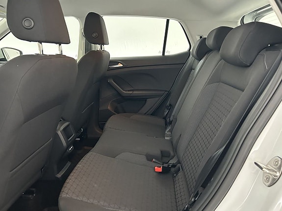 Volkswagen T-Cross 10 of 19
