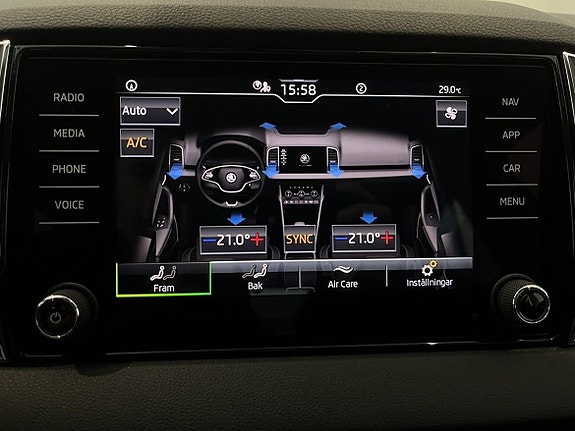 Skoda Karoq 19 of 24