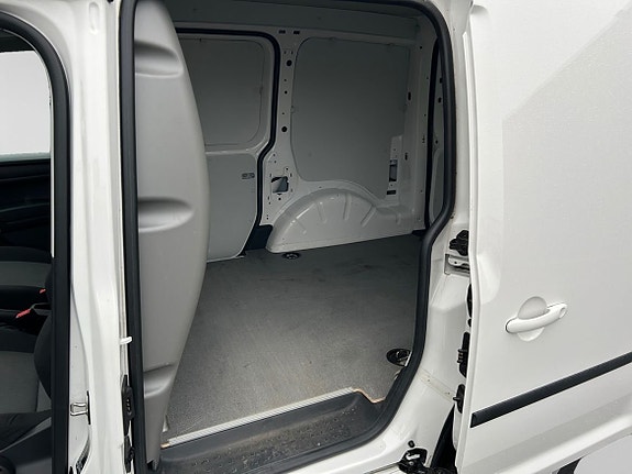 Volkswagen Caddy 15 of 16