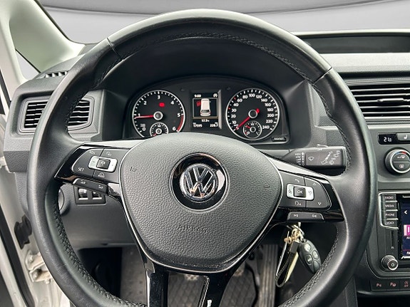 Volkswagen Caddy 13 of 16
