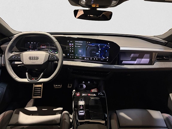 Audi A6 e-tron 8 of 17