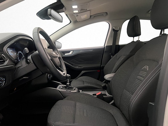 Ford Focus 11 of 30