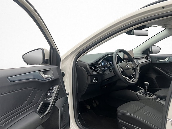 Ford Focus 10 of 30