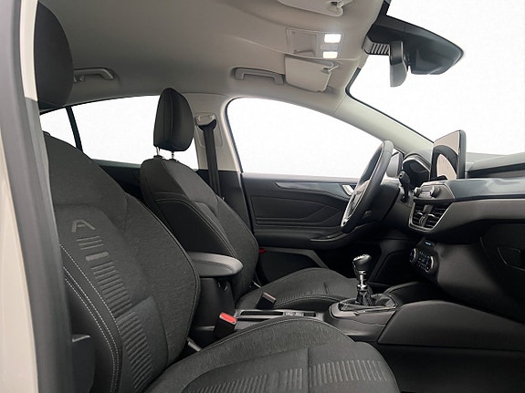 Ford Focus 13 of 30