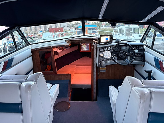 Regal 210 xl Majestic 3 of 4