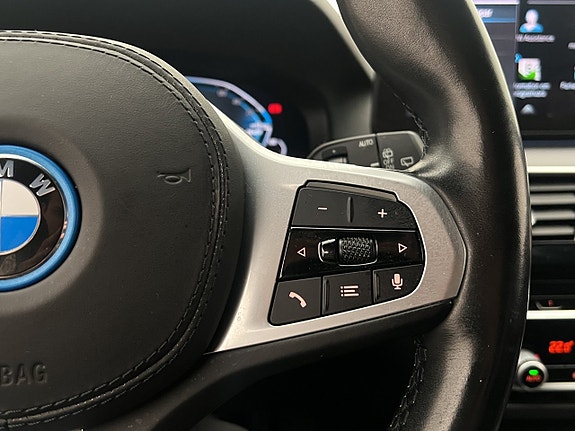 BMW 530e 22 of 30