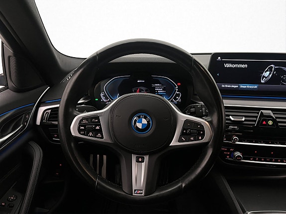 BMW 530e 16 of 30