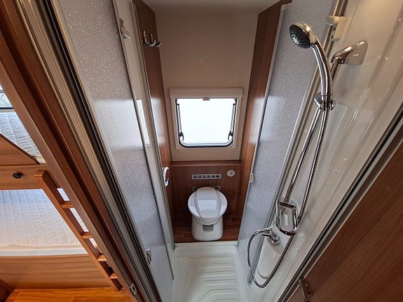 Knaus Südwind Exclusive 790 UFK ALDE Förtält Isabella Barnkammare 23 of 30