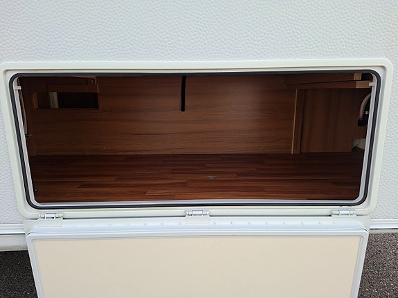 Knaus Südwind Exclusive 790 UFK ALDE Förtält Isabella Barnkammare 8 of 30