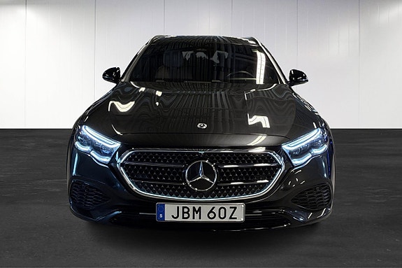 Mercedes-Benz E300 de 5 of 24