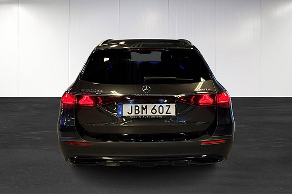 Mercedes-Benz E300 de 6 of 24