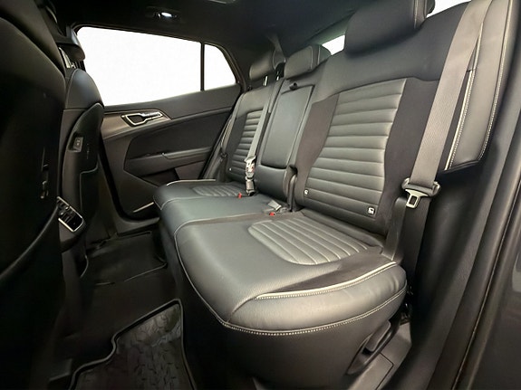 Kia Sportage 17 of 30