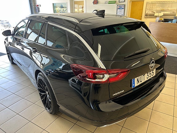 Opel Insignia 3 of 21