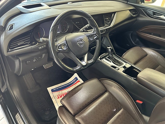 Opel Insignia 12 of 21
